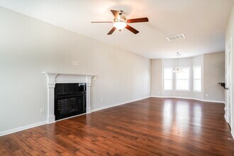 229 Darecrest Ln in Wendell, NC - Building Photo - Building Photo