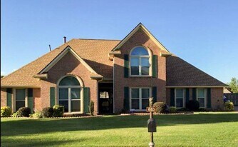 610 Grand Steeple Cove in Collierville, TN - Building Photo