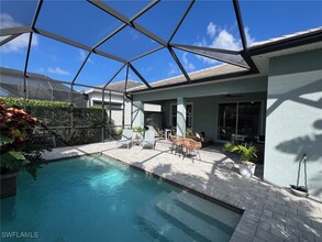 3252 Pilot Cir in Naples, FL - Building Photo - Building Photo