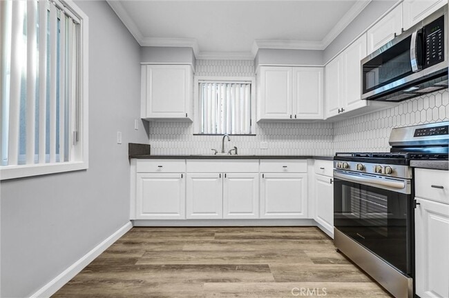 3617 Carlota Blvd in Los Angeles, CA - Foto de edificio - Building Photo