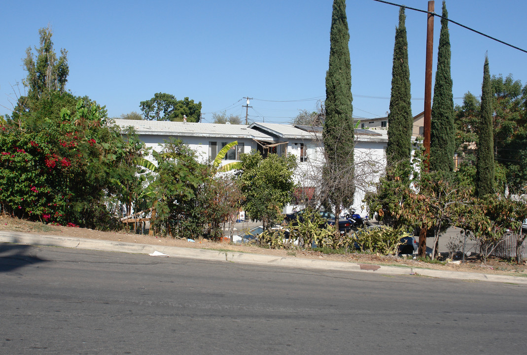 2615 44th St in San Diego, CA - Building Photo