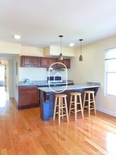 10 Bayard St, Unit 3 in Boston, MA - Foto de edificio - Building Photo