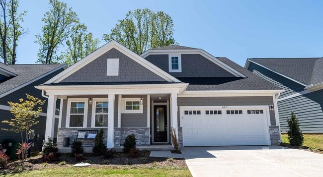 8629 Chagrin Dr in Cornelius, NC - Building Photo - Building Photo