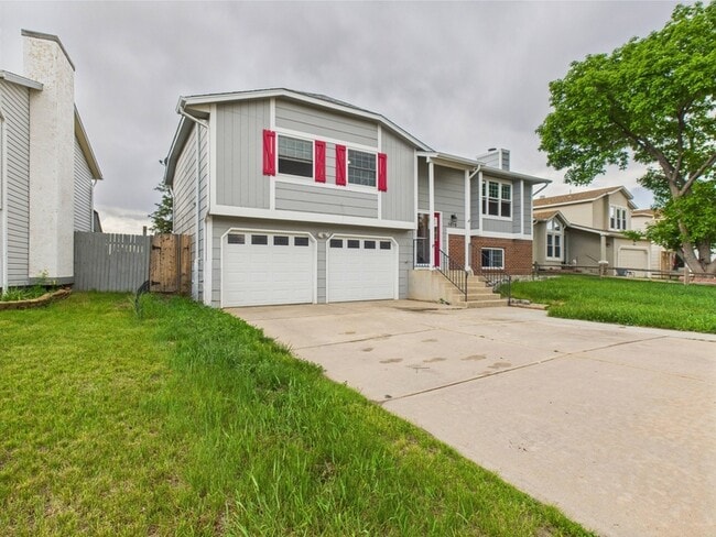 1018 Rancher Dr in Fountain, CO - Building Photo - Building Photo