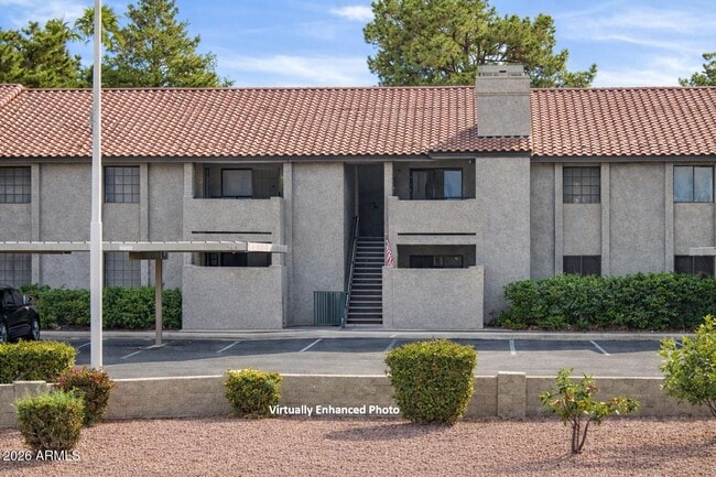 property at 533 W Guadalupe Rd