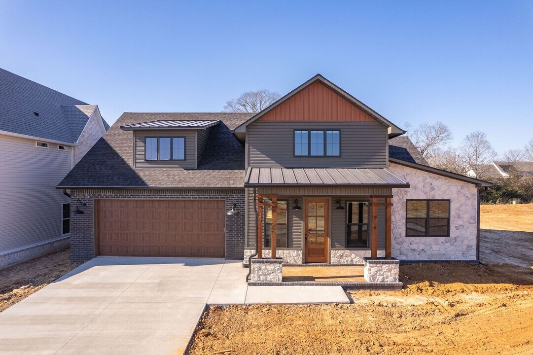 405 Waggoner Ln in Barling, AR - Building Photo