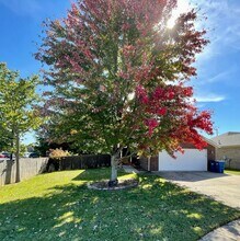 3705 SW Hansom Loop in Bentonville, AR - Foto de edificio - Building Photo