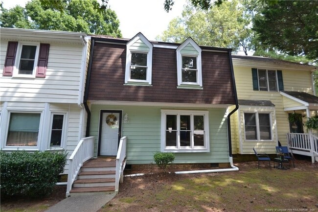 property at 667 Bashford Rd