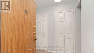177 Linus Rd in Toronto, ON - Building Photo - Building Photo
