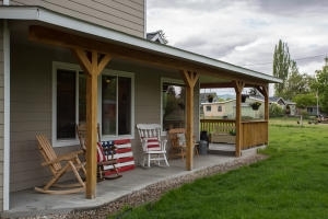 Duplex in Hamilton, MT - Building Photo