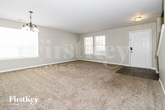 6211 Sparkling Cove Ln in Buford, GA - Building Photo - Building Photo