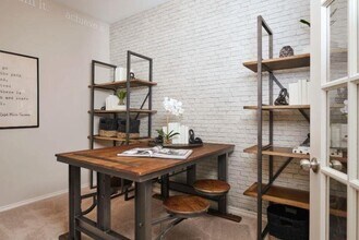 10315 American Paint Wy in Manor, TX - Building Photo - Building Photo