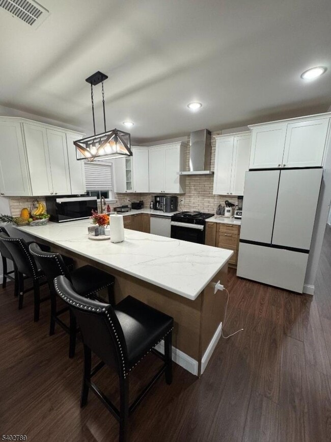 528 Jefferson Ave in Elizabeth, NJ - Building Photo - Building Photo