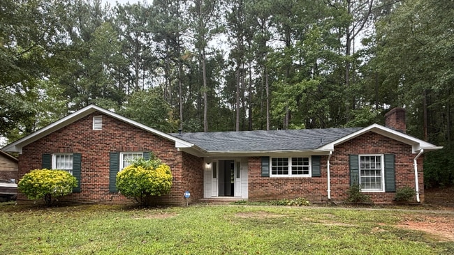 1905 Ford Gates Dr