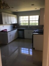 8111 SW 129th Ave in Miami, FL - Building Photo - Building Photo