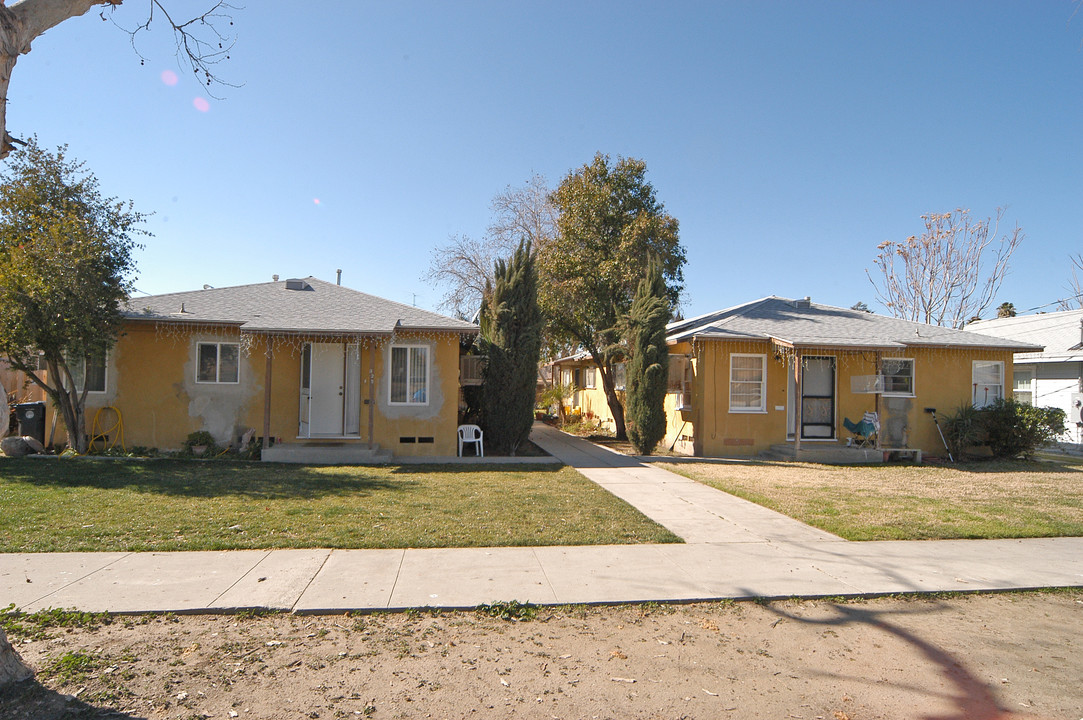 319-321 32 S Franklin St in Hemet, CA - Building Photo