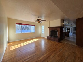 102 La Placita Cir in Santa Fe, NM - Building Photo - Building Photo