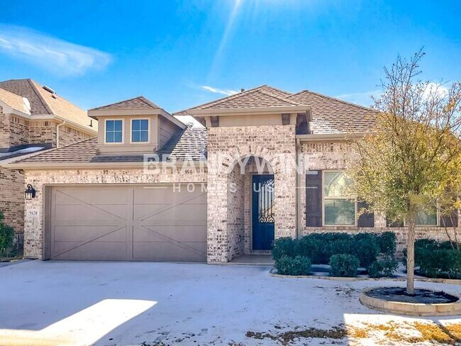 property at 9620 Oxbow Ln