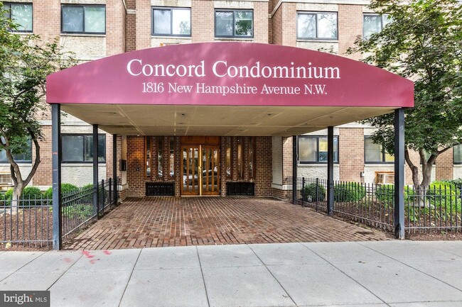 1816 New Hampshire Ave NW, Unit 202 in Washington, DC - Building Photo - Building Photo