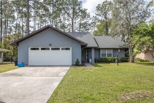66 Westminster Dr in Palm Coast, FL - Building Photo