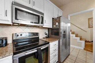 2727 Shelby Ave in Dallas, TX - Building Photo - Building Photo