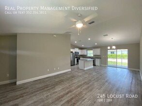 245 Locust Rd in Ocala, FL - Building Photo - Building Photo