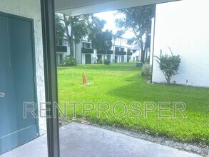 4207 S Semoran Blvd in Orlando, FL - Building Photo - Building Photo