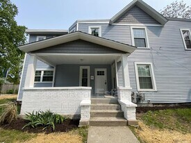 1429 Logan St SE in Grand Rapids, MI - Building Photo
