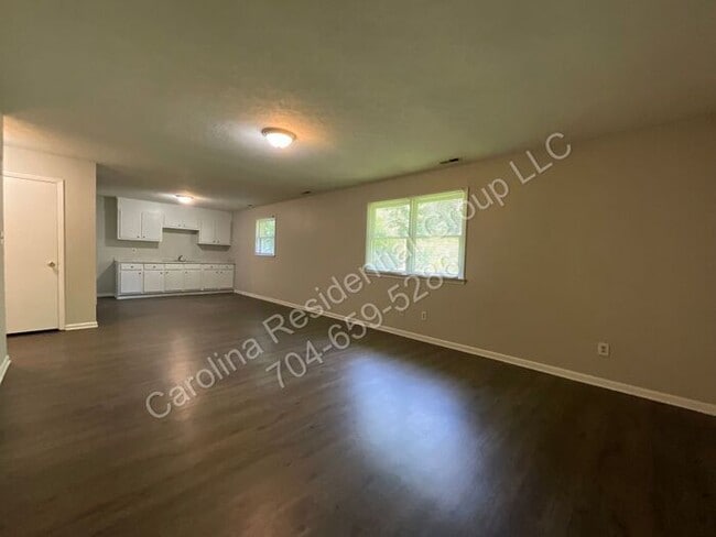 304 Palm St in Shelby, NC - Foto de edificio - Building Photo