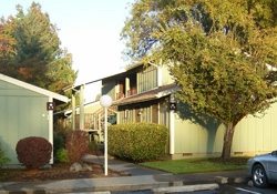 Jefferson Court in Grants Pass, OR - Building Photo