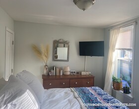 38 L St, Unit 1 in Boston, MA - Building Photo - Building Photo