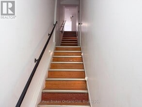 675 6th St E in Owen Sound, ON - Building Photo - Building Photo