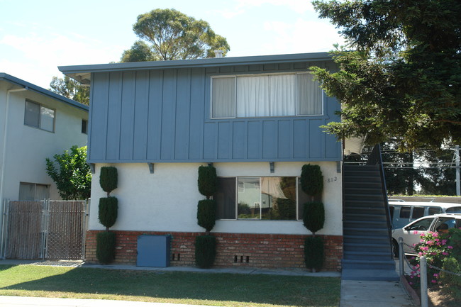 812 Deland Ave in San Jose, CA - Foto de edificio - Building Photo