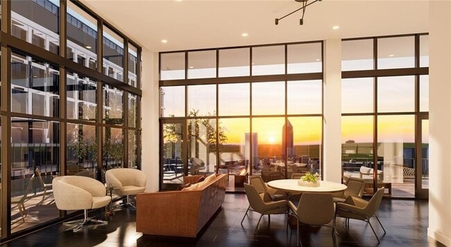 200 Nerem St NW in Atlanta, GA - Foto de edificio - Building Photo