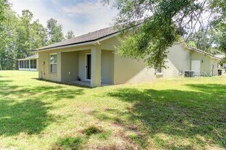 16352 SE 83rd Ave in Summerfield, FL - Building Photo - Building Photo