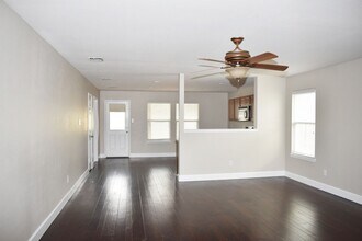 16424 Cowboy Trail in Justin, TX - Building Photo - Building Photo