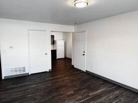 Cambridge Cove in Salt Lake City, UT - Building Photo