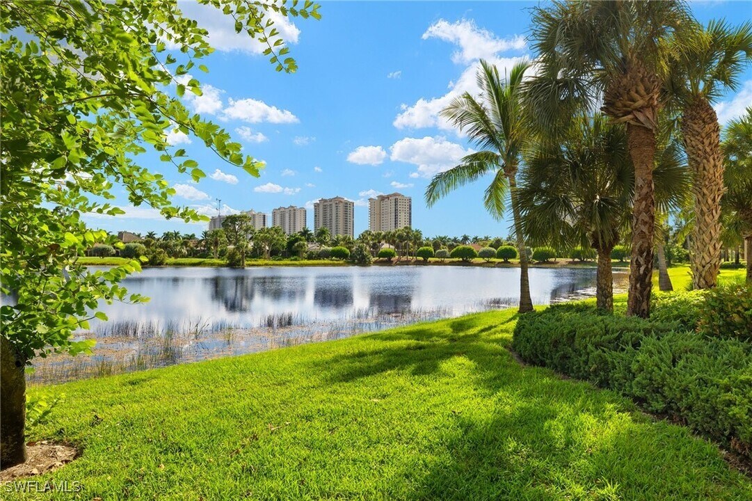 23700 Merano Ct in Bonita Springs, FL - Building Photo