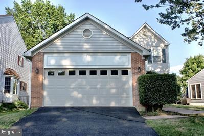 7815 Morning Glen Ln in Alexandria, VA - Building Photo - Building Photo