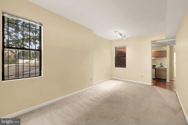 1768 Florida Ave NW-Unit -2 in Washington, DC - Building Photo - Building Photo