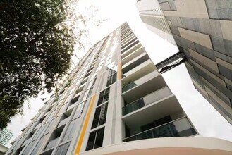 31 SW 6th St in Miami, FL - Building Photo - Building Photo