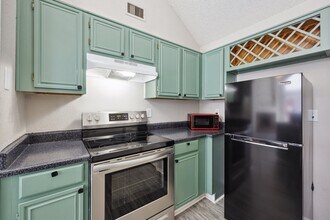 6920 Driffield Cir in North Richland Hills, TX - Building Photo - Building Photo