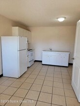 2205 Knox McRae Dr in Titusville, FL - Foto de edificio - Building Photo