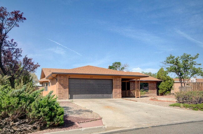 property at 2574 Bogie Rd SE