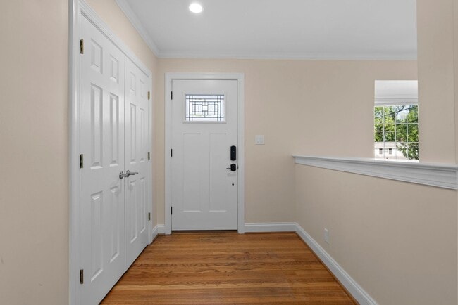 9836 Belhaven Rd in Bethesda, MD - Building Photo - Building Photo
