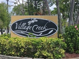 2905 Winkler Ave in Ft. Myers, FL - Building Photo