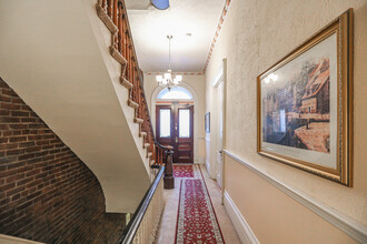 672 Tremont St in Boston, MA - Building Photo - Interior Photo