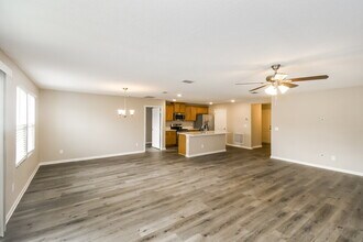 9092 Tahoe Ln in Jacksonville, FL - Building Photo - Building Photo