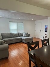 64 Sterling St, Unit 64 Sterling St. Pawtucket in Pawtucket, RI - Building Photo - Building Photo