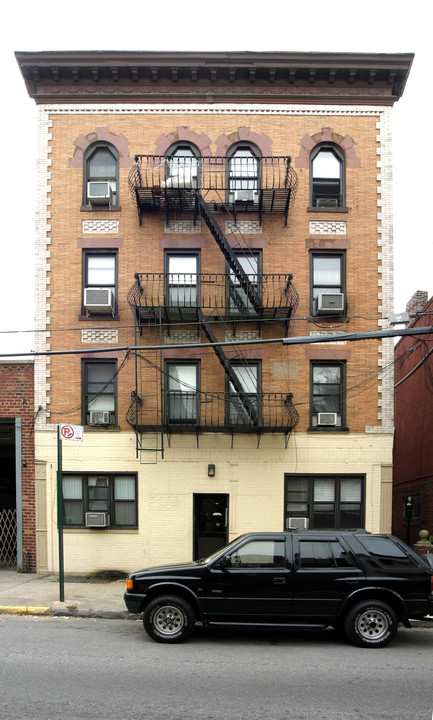 462 Carrol St in Brooklyn, NY - Foto de edificio